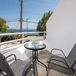 Mare - Elegant Beachfront *